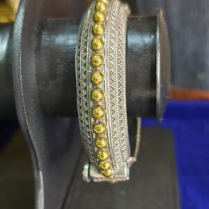 Openable Bracelet